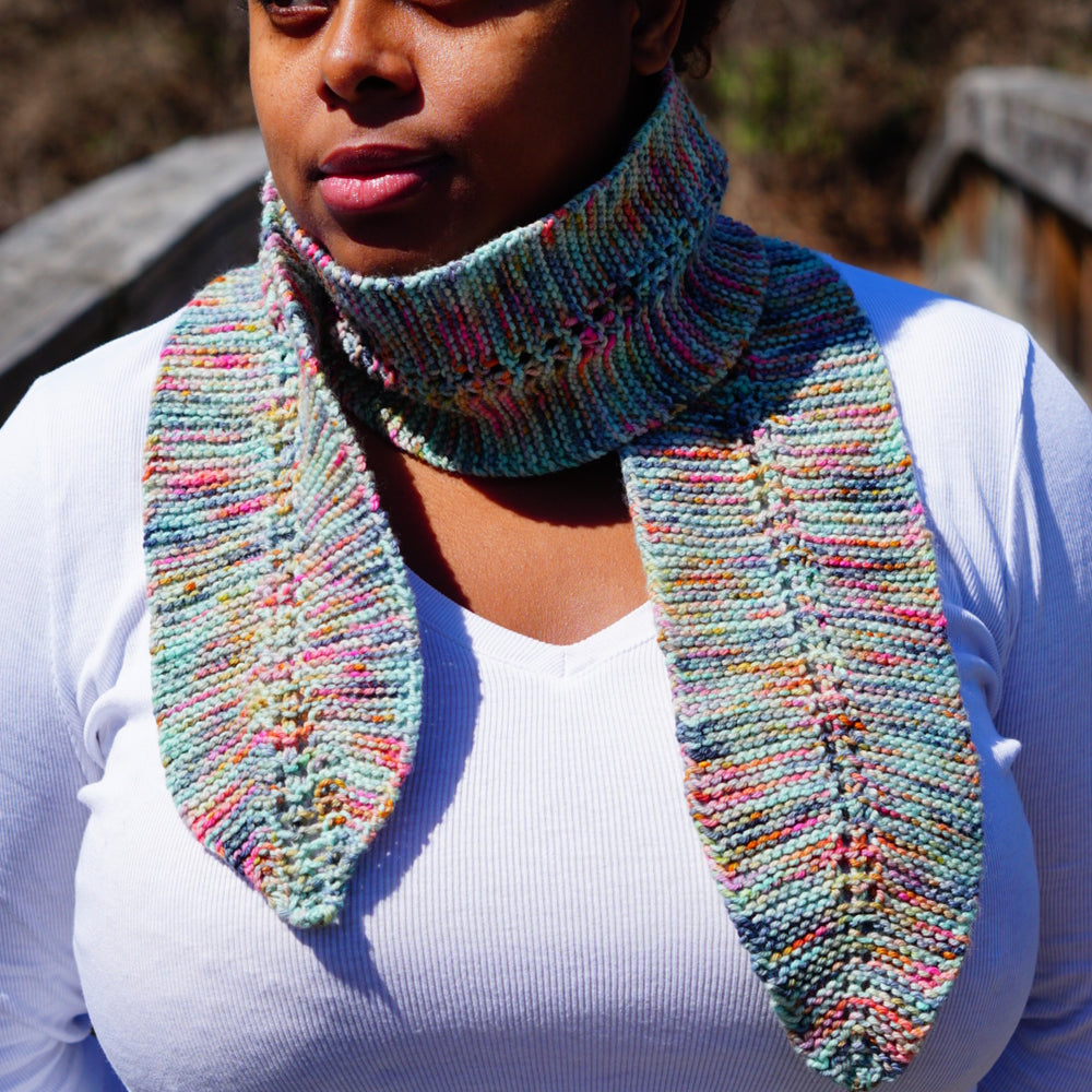 
                  
                    Bella Scarf Knit Pattern
                  
                